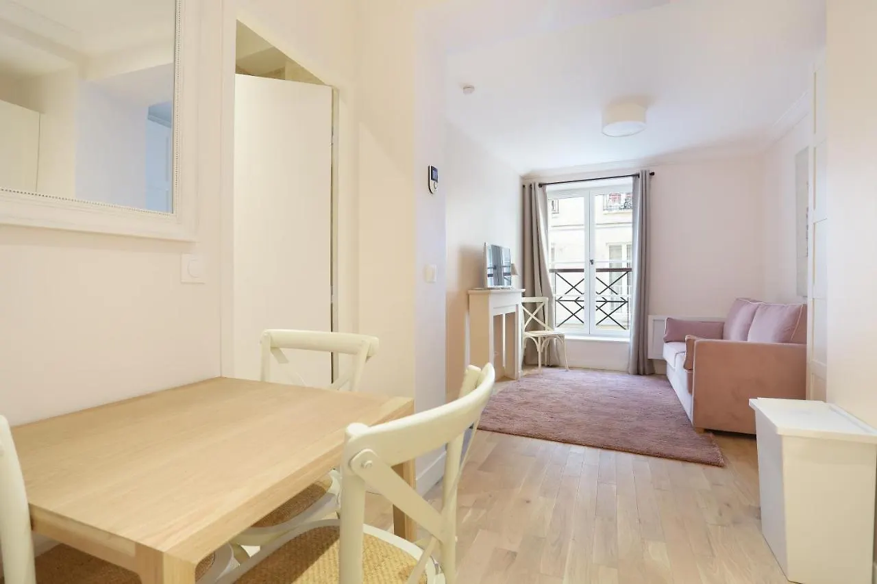 Grands Boulevards By Prestige Apartment *