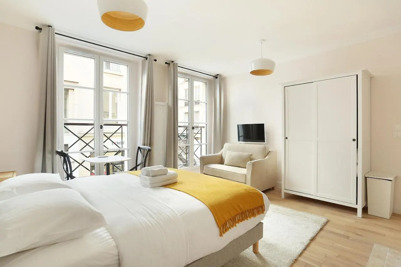 Apartment Grands Boulevards By Prestige Paris
